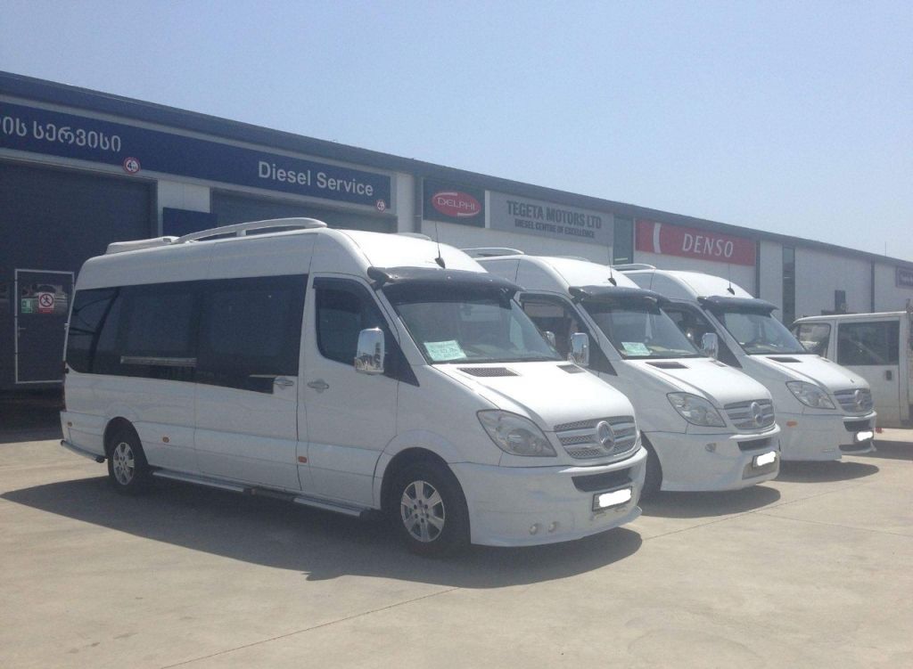 ავტობუსი - MERCEDES-BENZ