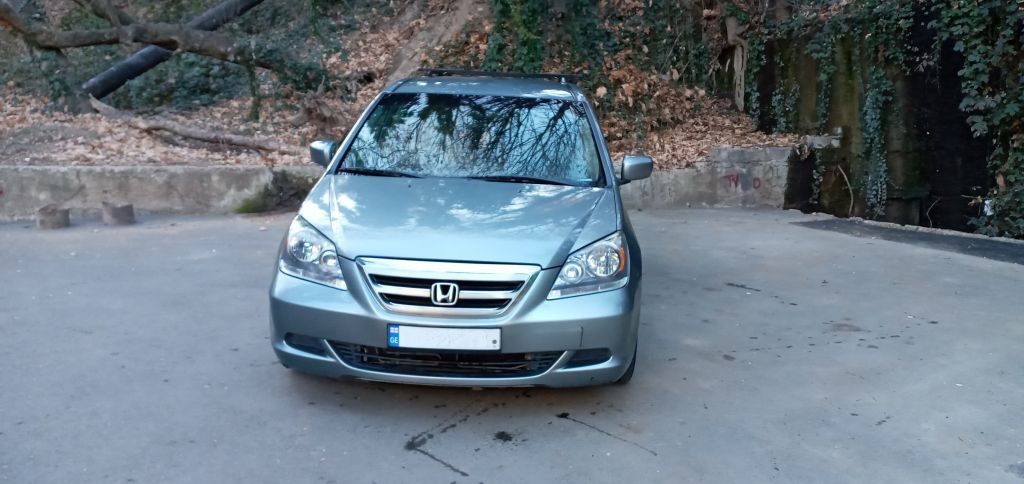 მინივენი - HONDA