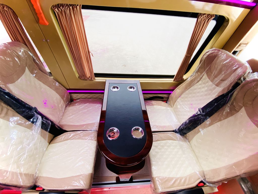 მრ.ავტობუსი - MERCEDES-BENZ