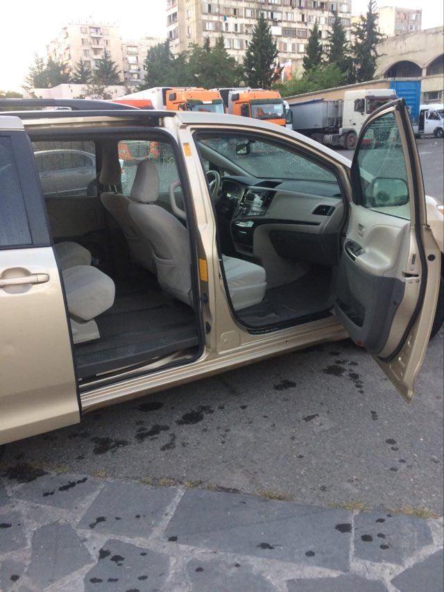 минивэн - TOYOTA