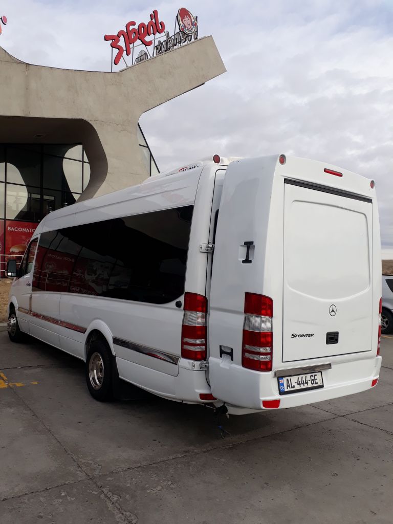 მრ.ავტობუსი - MERCEDES-BENZ