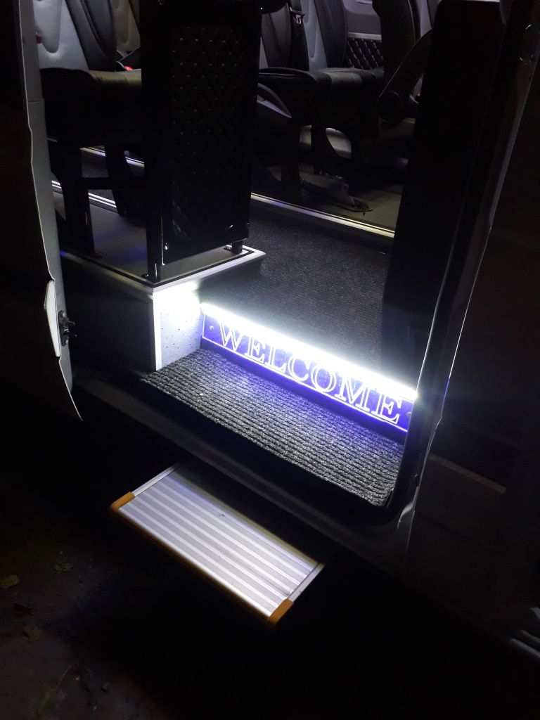 მრ.ავტობუსი - MERCEDES-BENZ