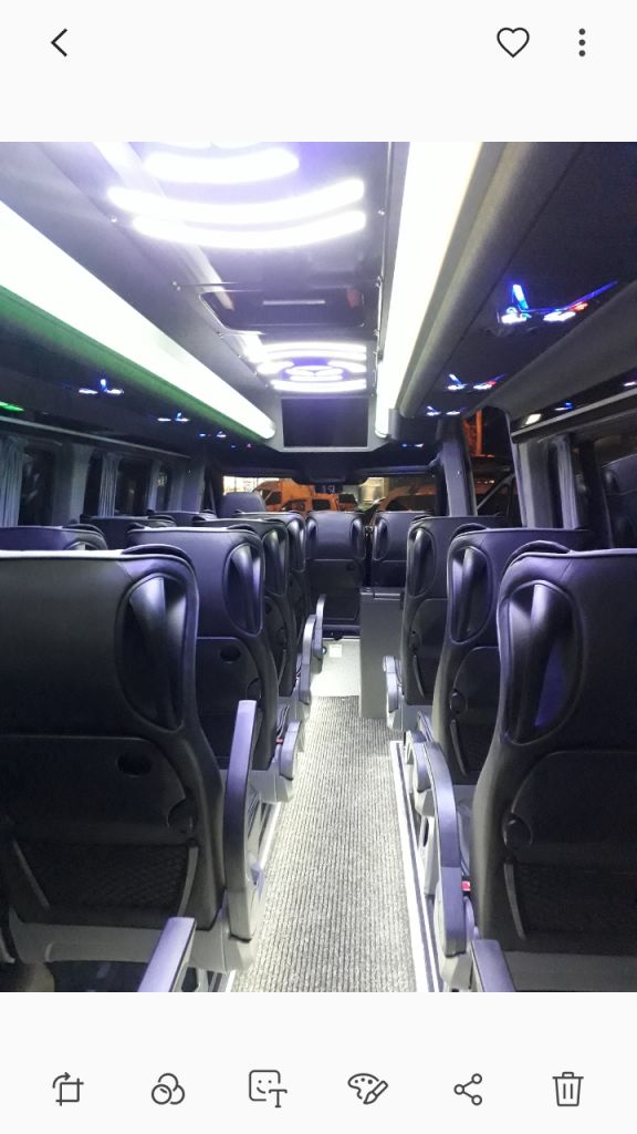 მრ.ავტობუსი - MERCEDES-BENZ