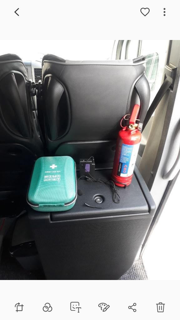 მრ.ავტობუსი - MERCEDES-BENZ