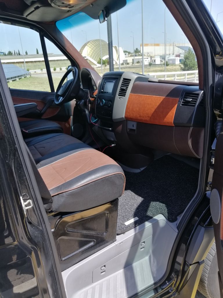 მრ.ავტობუსი - MERCEDES-BENZ