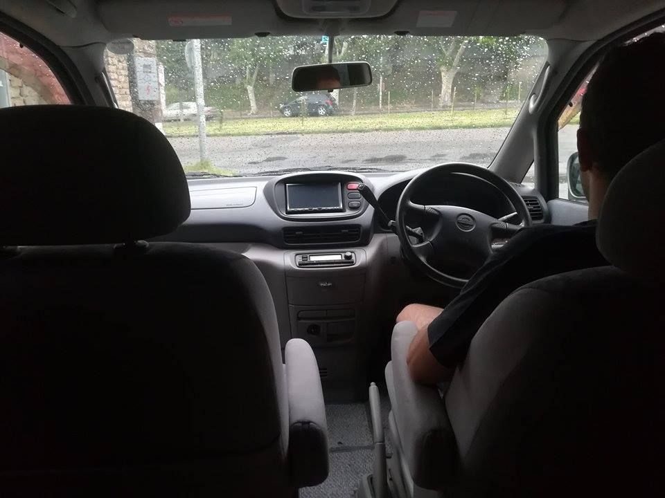 მინივენი - NISSAN