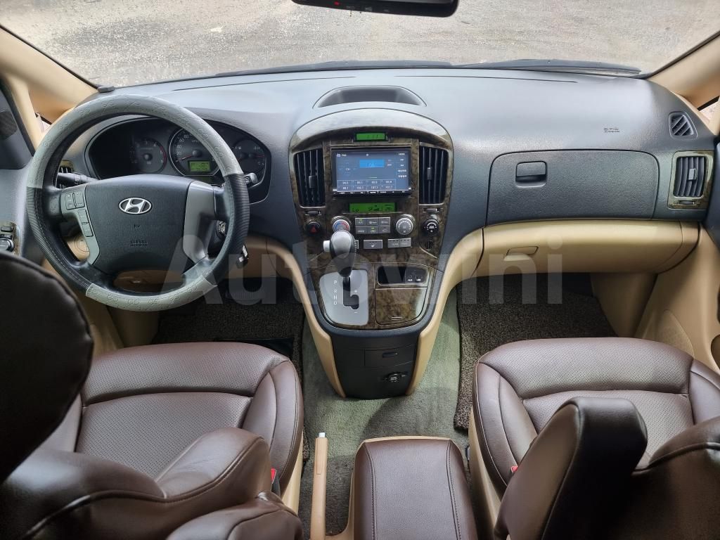 მინივენი - HYUNDAI