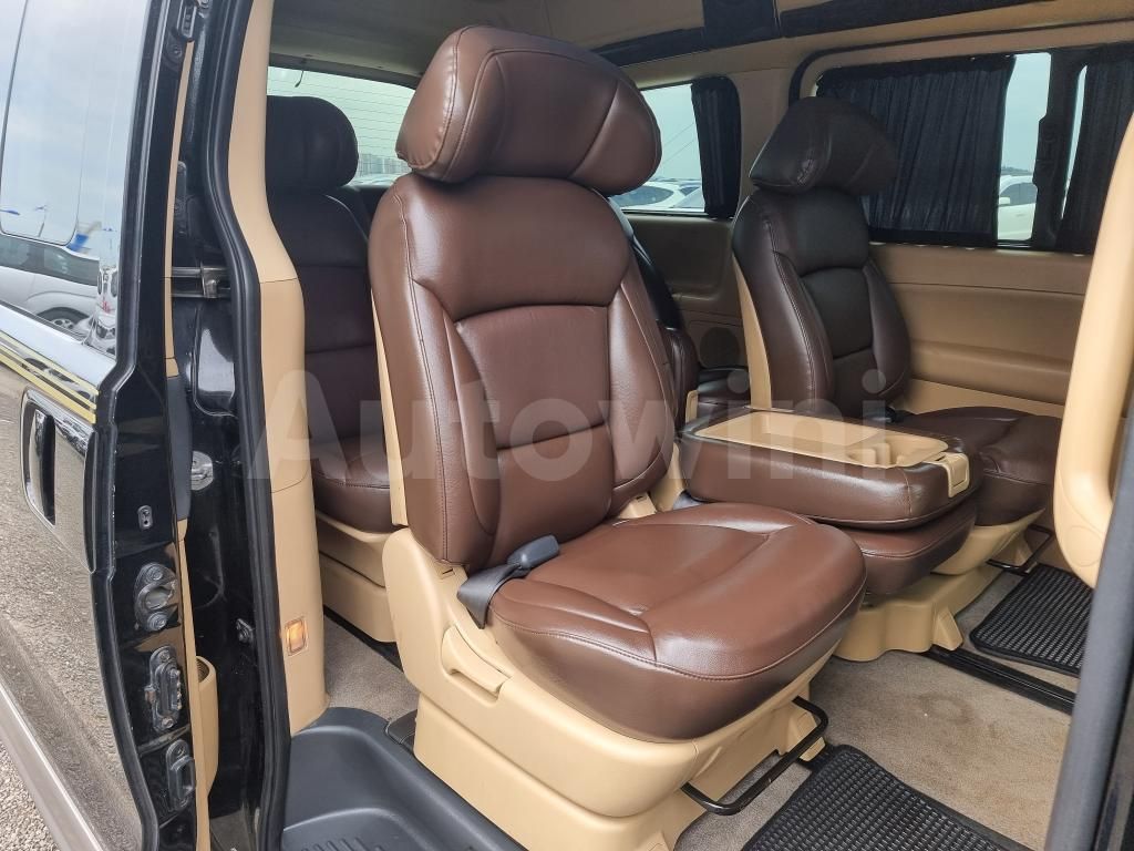 მინივენი - HYUNDAI