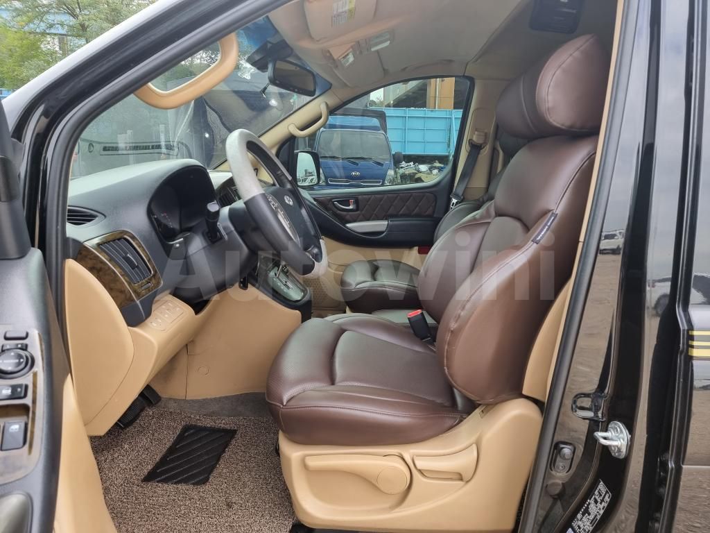 მინივენი - HYUNDAI