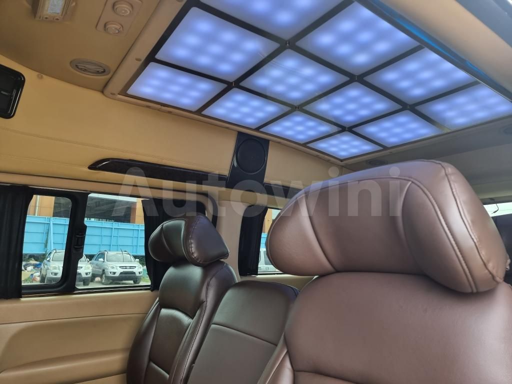 მინივენი - HYUNDAI