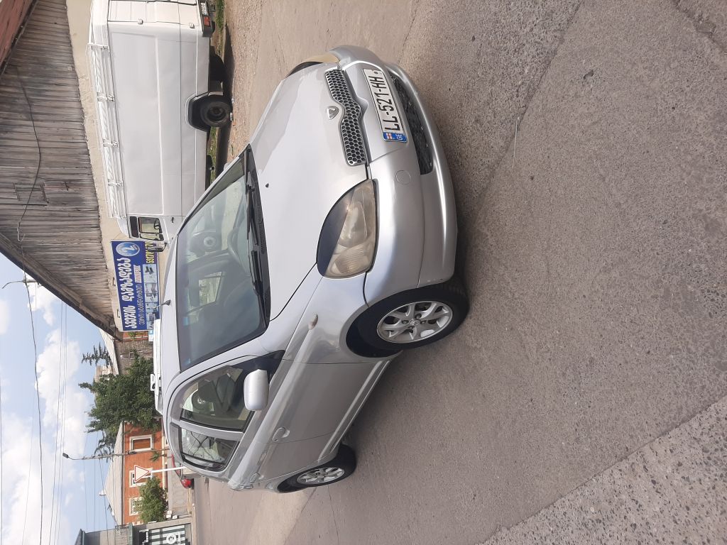 სედანი - TOYOTA