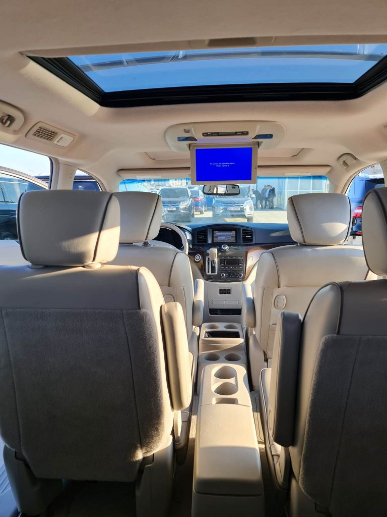 მინივენი - NISSAN