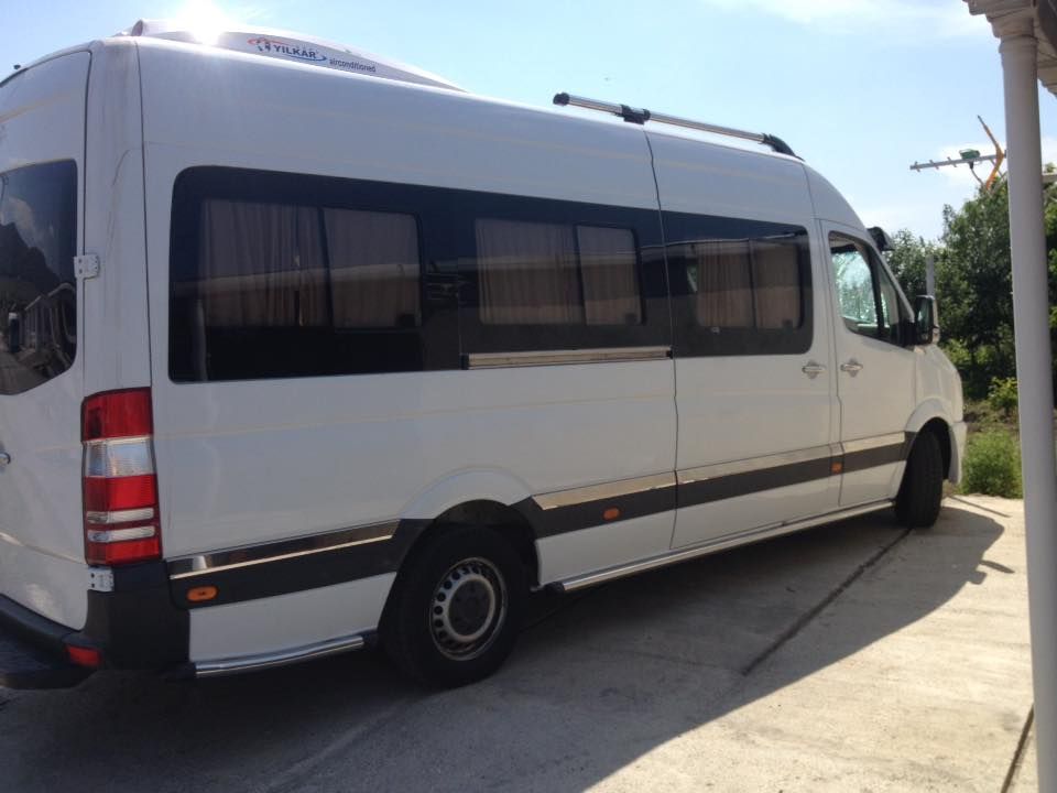 микроавтобус - MERCEDES-BENZ