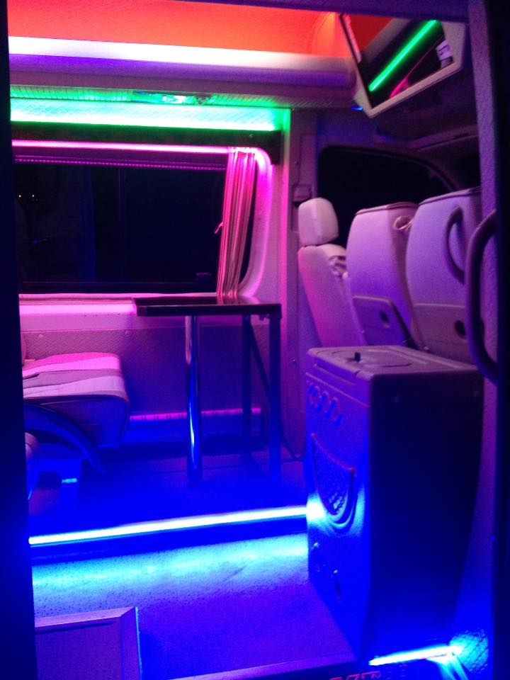 микроавтобус - MERCEDES-BENZ