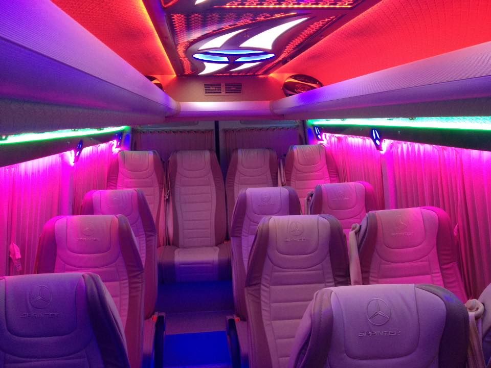 микроавтобус - MERCEDES-BENZ