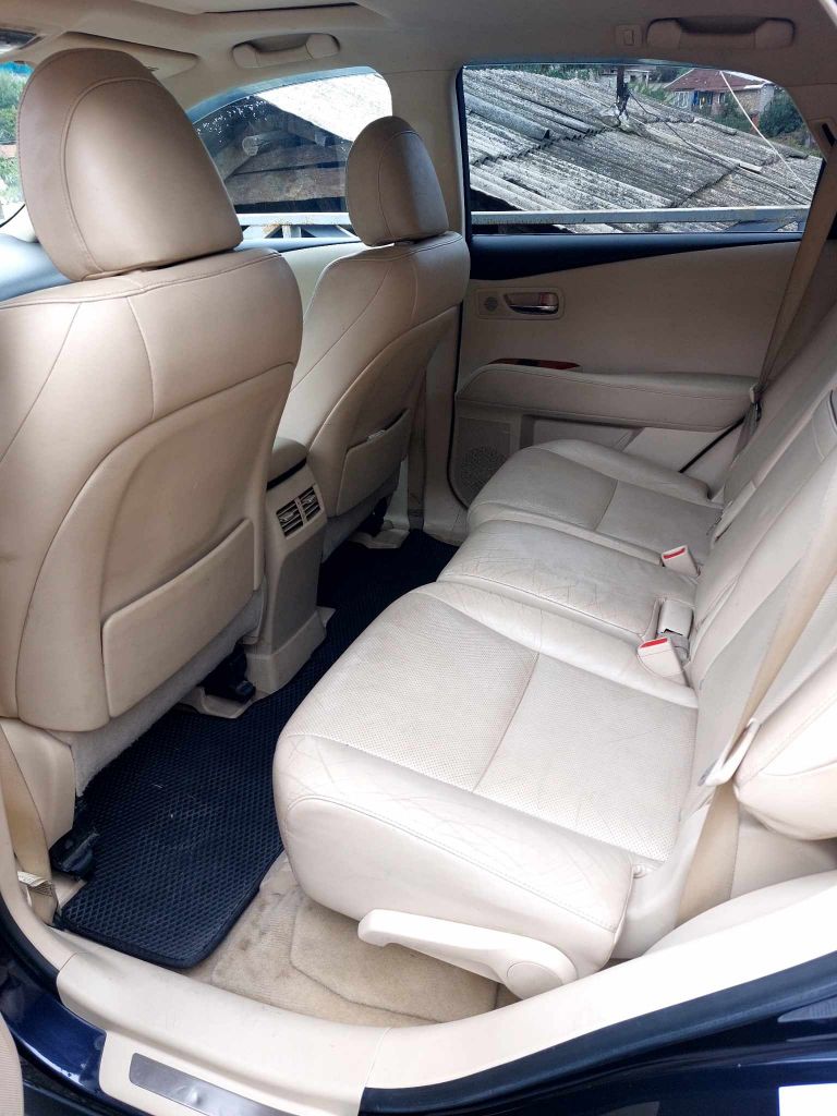 ჯიპი - LEXUS