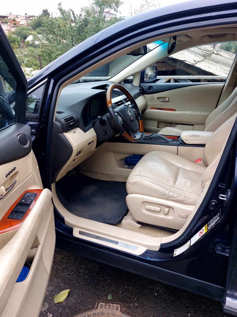 ჯიპი - LEXUS