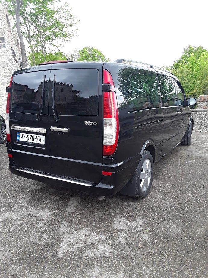 Minivan - MERCEDES-BENZ