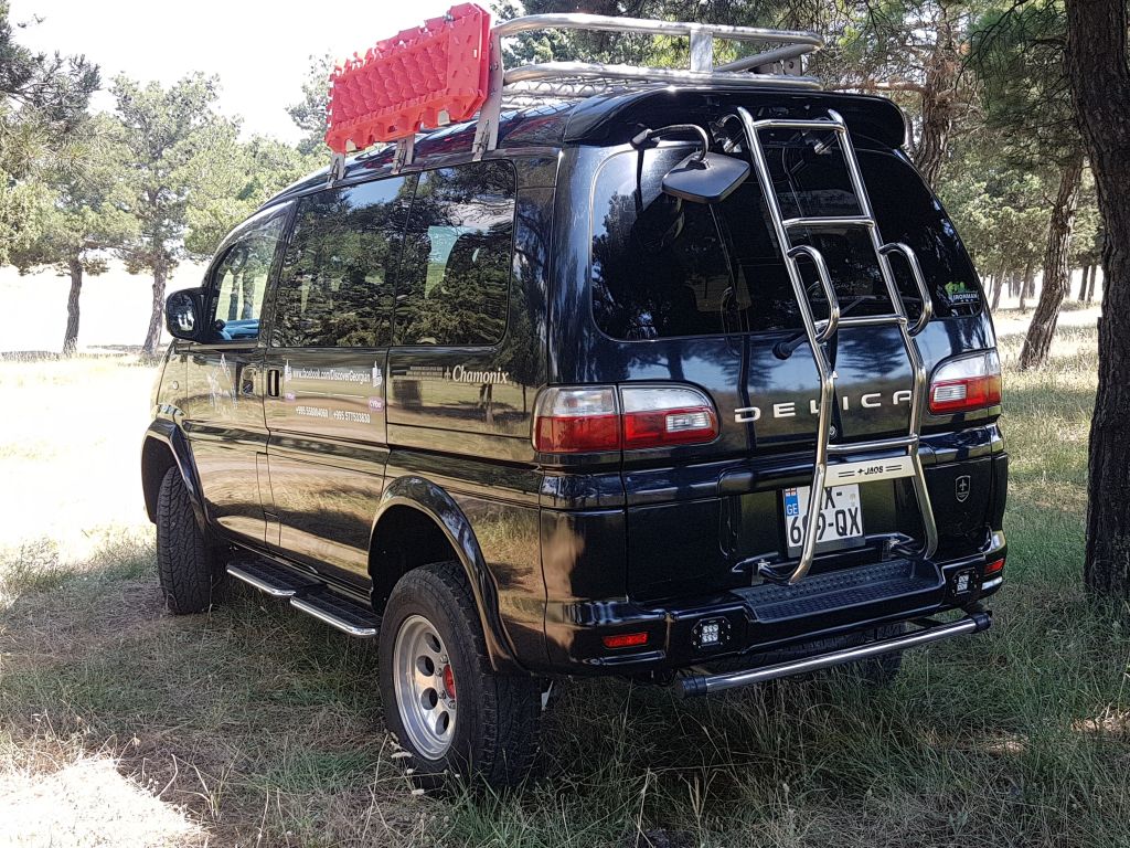 минивэн - MITSUBISHI