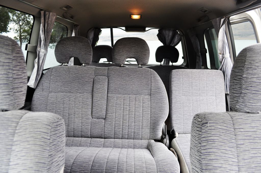 минивэн - MITSUBISHI