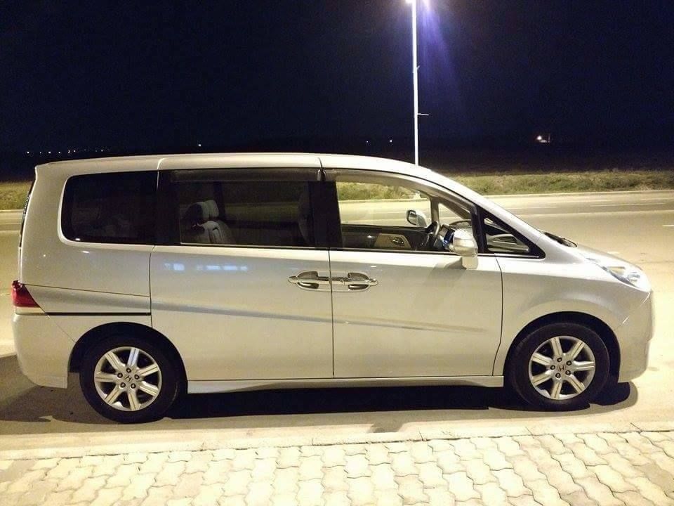 Minivan - HONDA