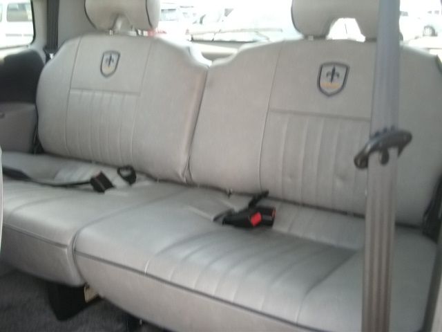 минивэн - MITSUBISHI