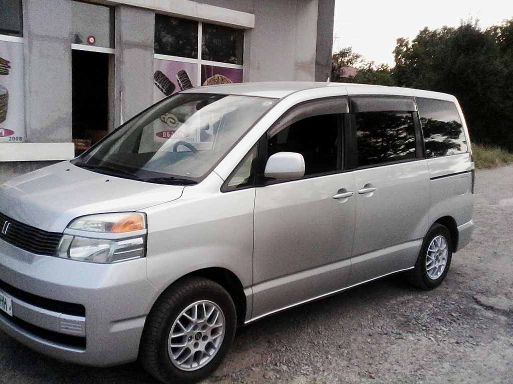 მინივენი - TOYOTA