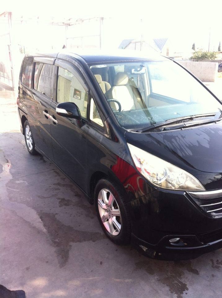 მინივენი - HONDA