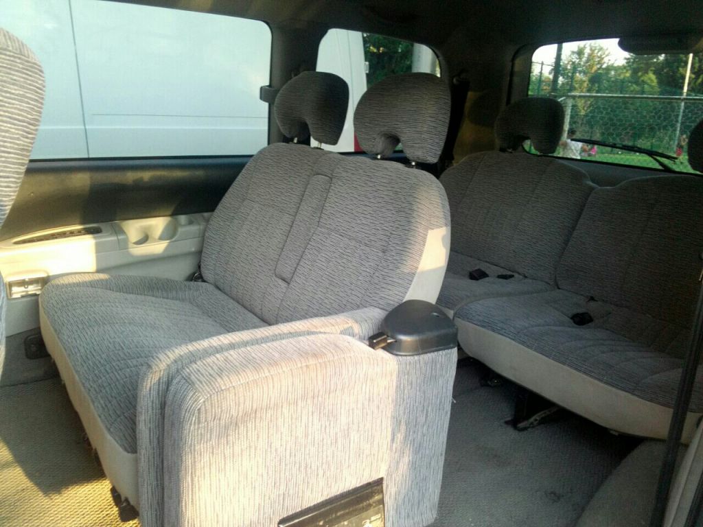 минивэн - MITSUBISHI