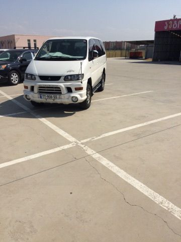 минивэн - MITSUBISHI