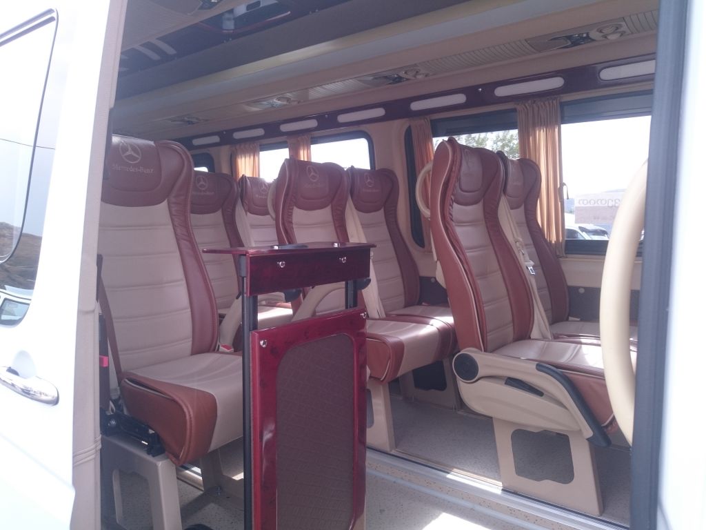 микроавтобус - MERCEDES-BENZ