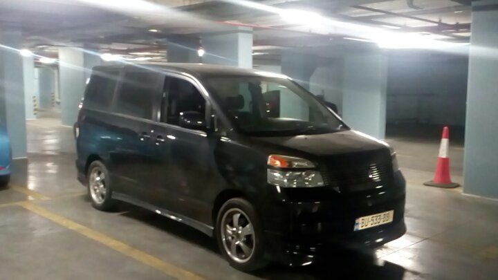 მინივენი - TOYOTA