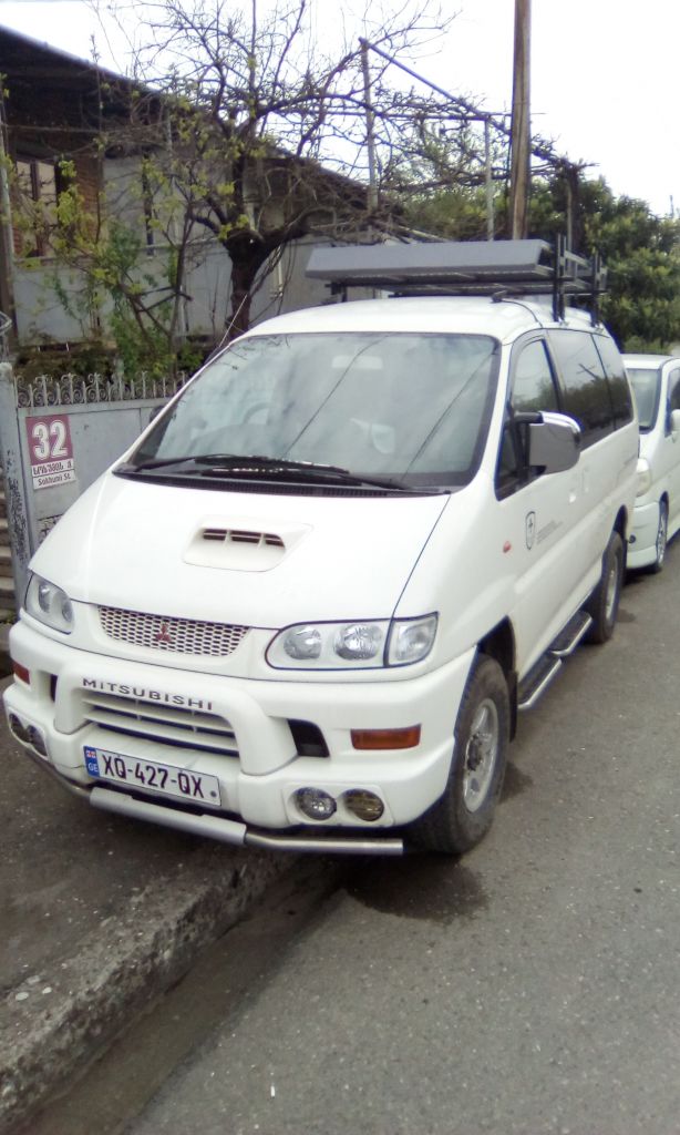 джип - MITSUBISHI