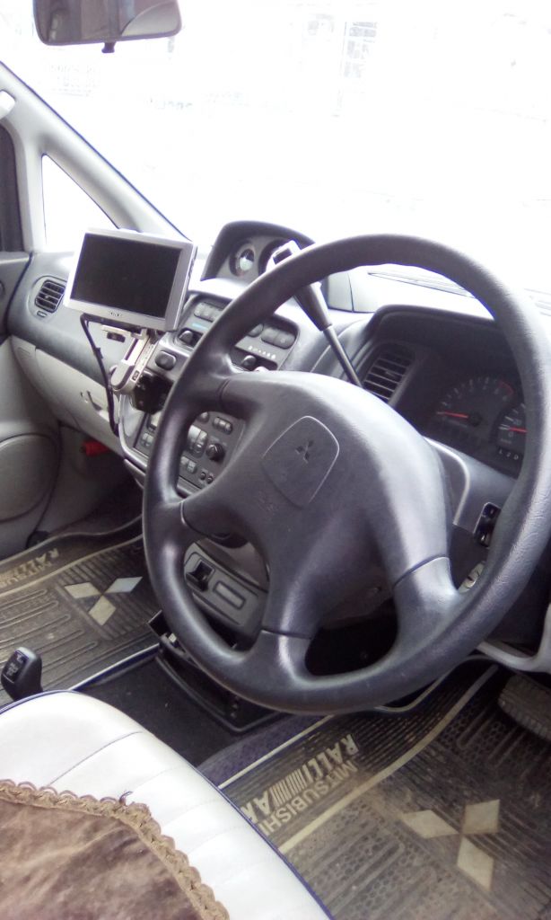 джип - MITSUBISHI