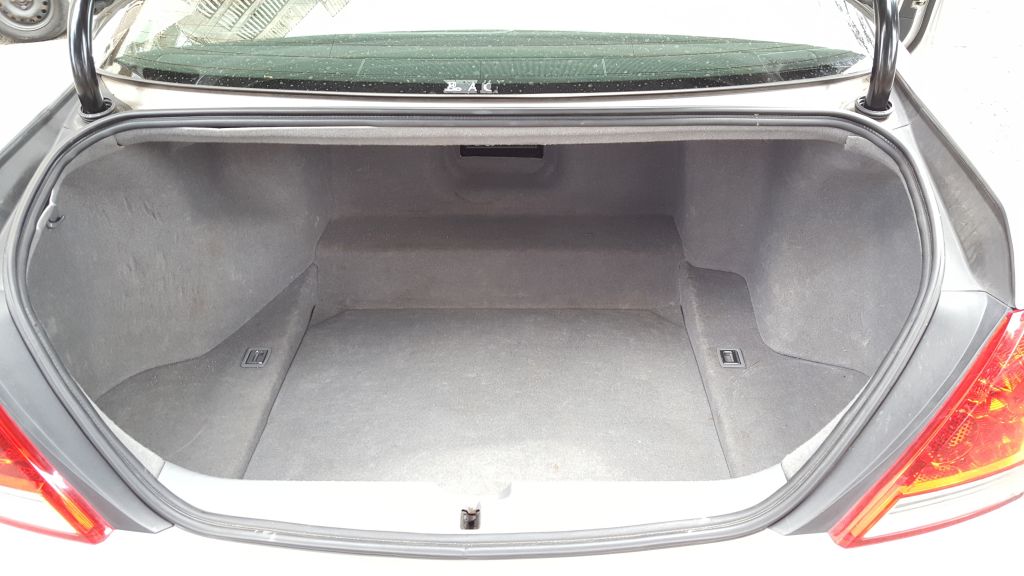 სედანი - HONDA