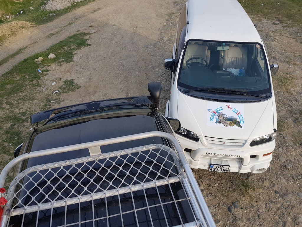 минивэн - MITSUBISHI