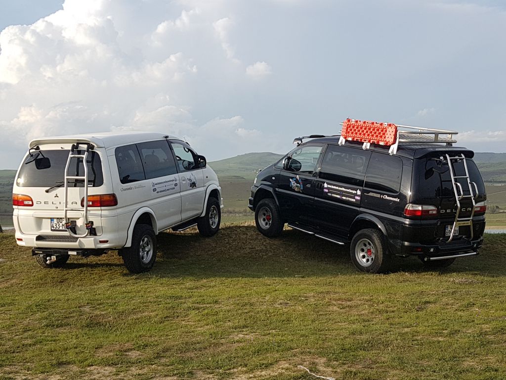 минивэн - MITSUBISHI