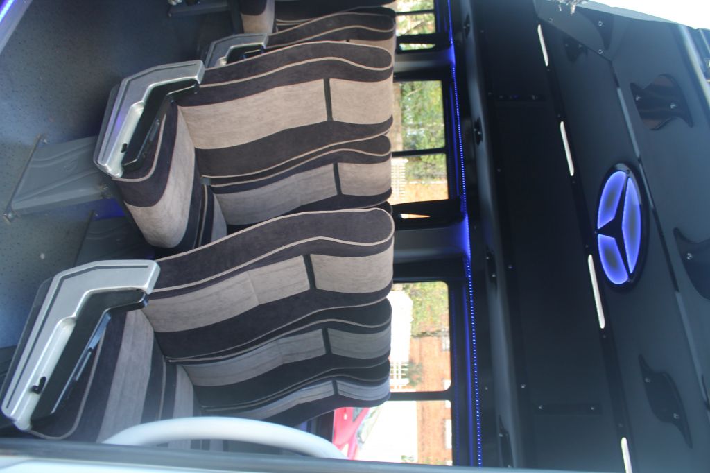 მრ.ავტობუსი - DODGE