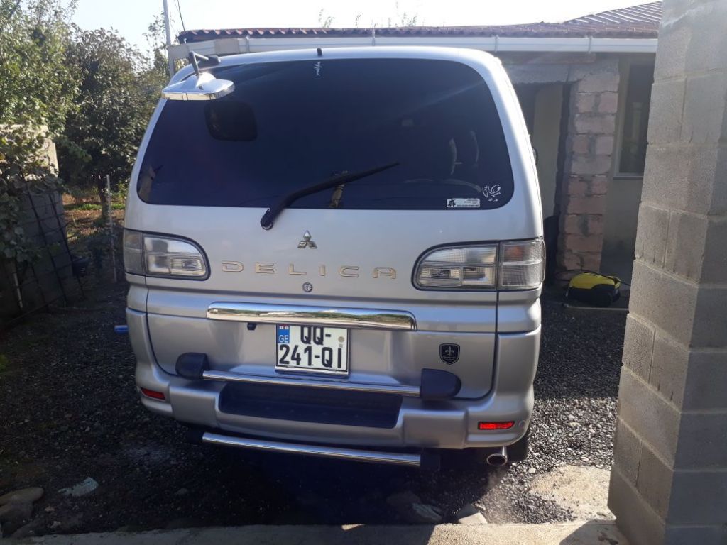 минивэн - MITSUBISHI