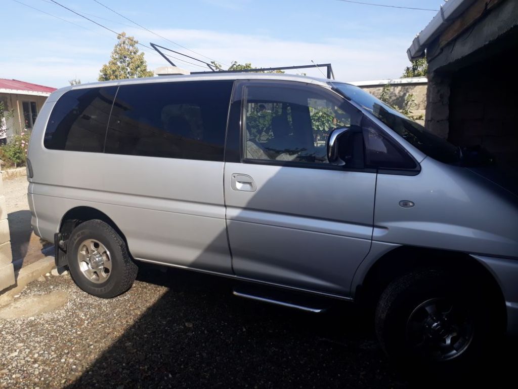 минивэн - MITSUBISHI