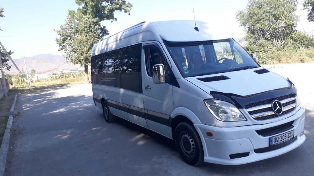 Micro Bus - MERCEDES-BENZ