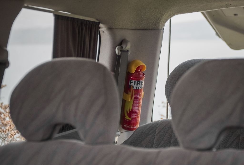 Minivan - MITSUBISHI