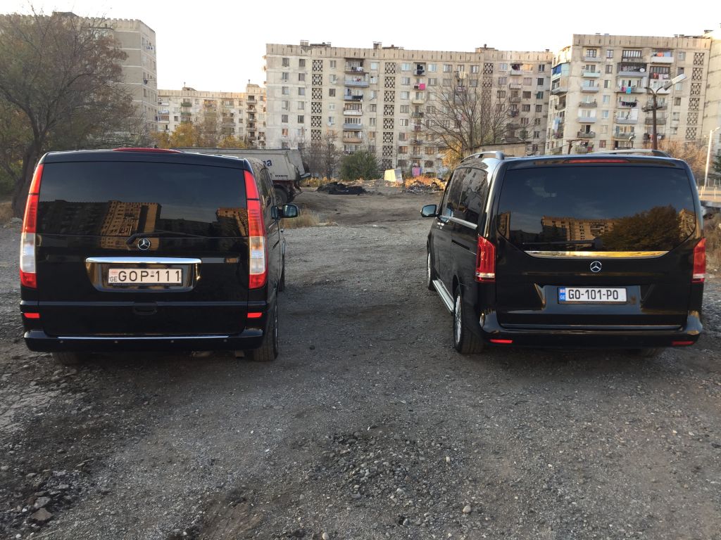 автобус - MERCEDES-BENZ