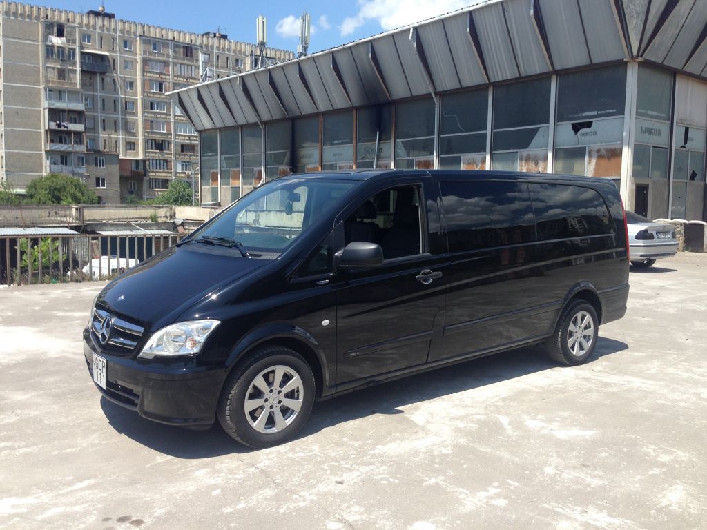 автобус - MERCEDES-BENZ