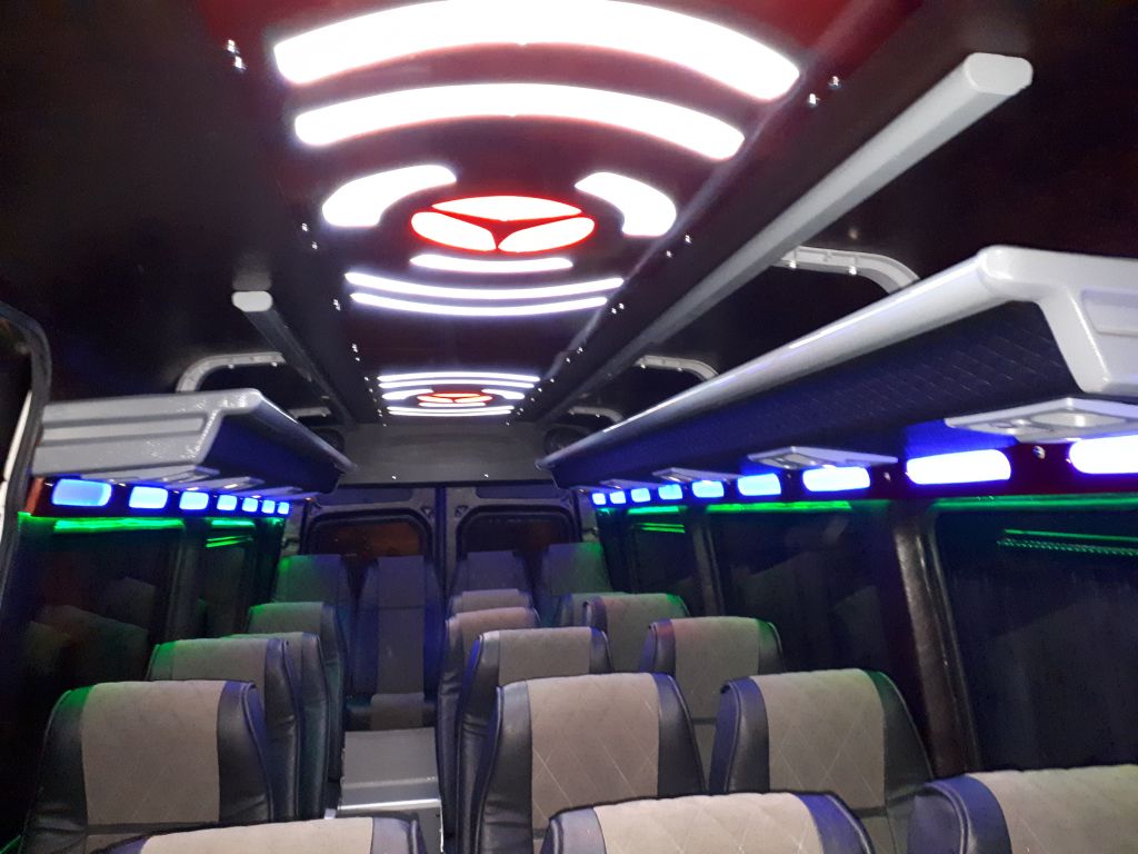 მრ.ავტობუსი - DODGE