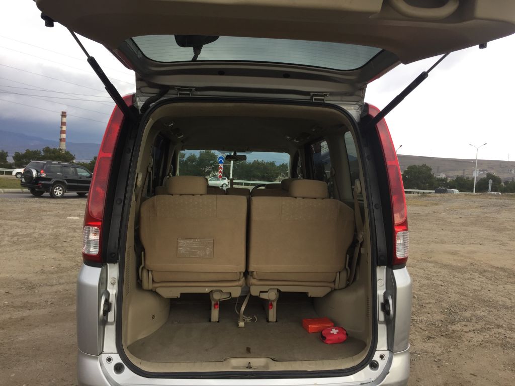 минивэн - NISSAN