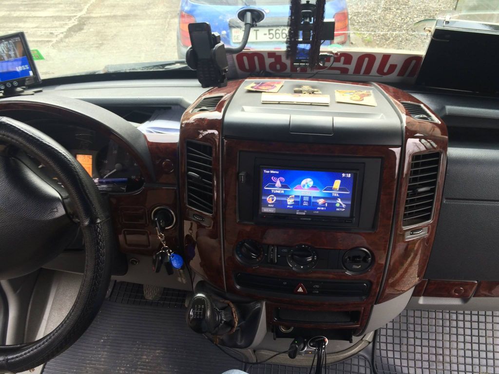 მრ.ავტობუსი - MERCEDES-BENZ