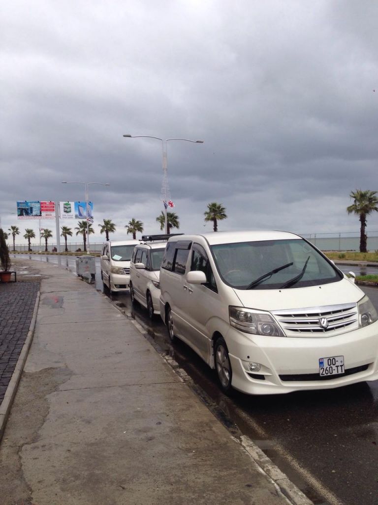 მინივენი - TOYOTA