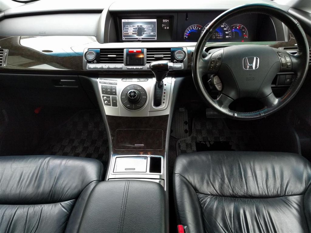 მინივენი - TOYOTA