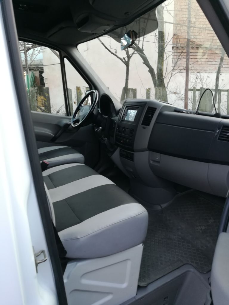 მრ.ავტობუსი - MERCEDES-BENZ